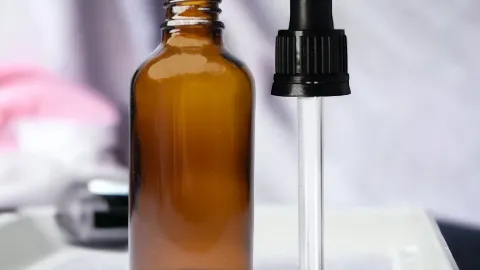 Fitoterapia Avançada e Padronização de Extratos Vegetais na Prática Clínica